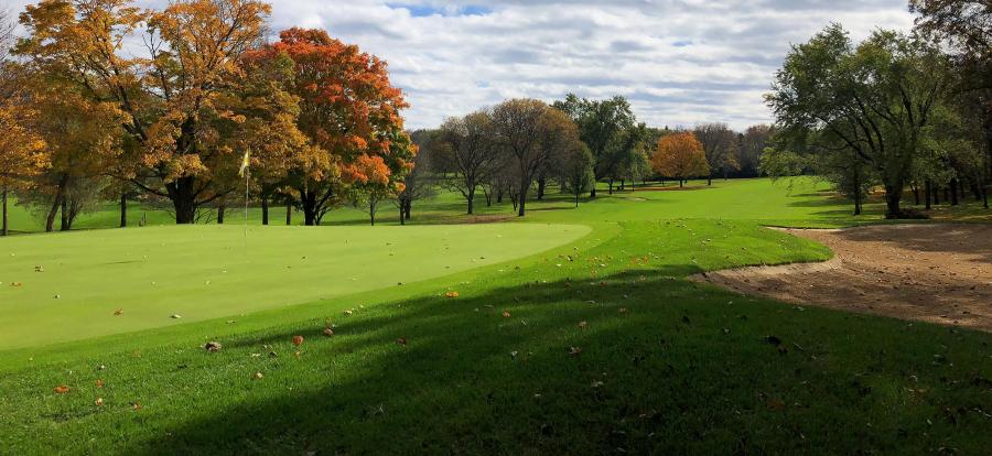 Hole 3 at North Hills