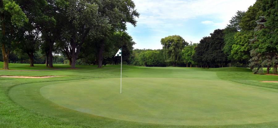 Hole 9 at North Hills Country Club