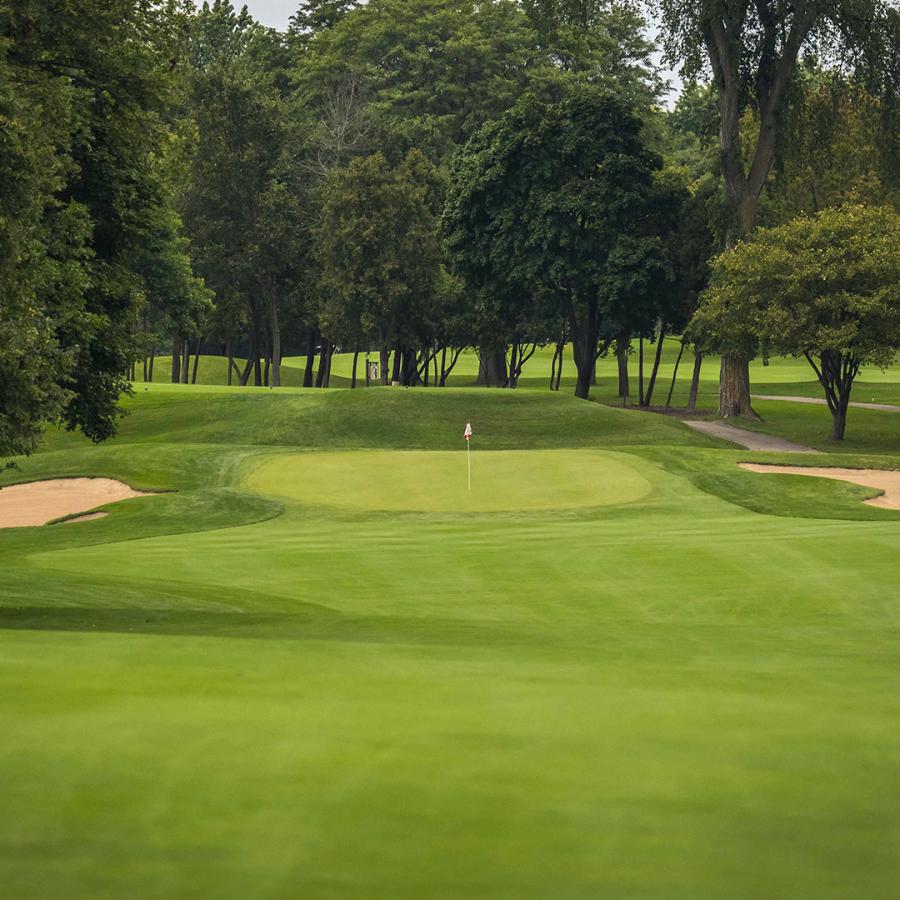 Hole 10 at North Hills Country Club